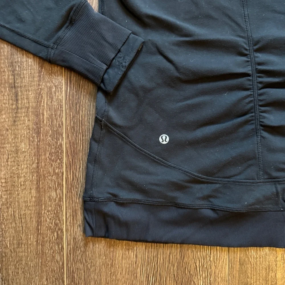 Lululemon hoodie 6